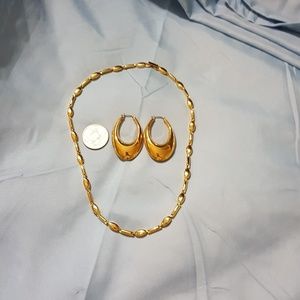 Goldtone Necklace Earrings Jewelry Set